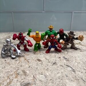 Marvel DC Comics Superheroes & Action Figures Lot 7pcs